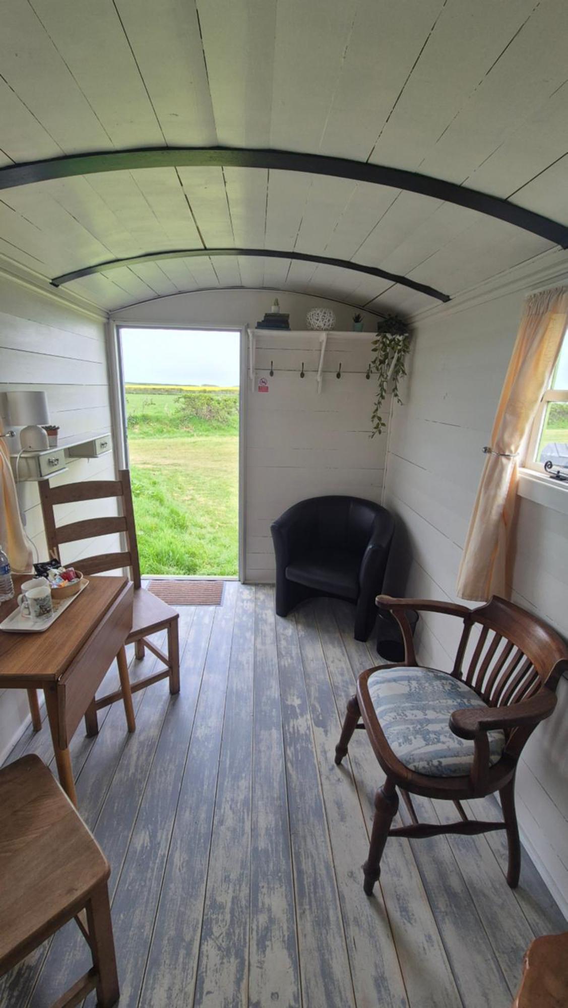 Coast Path Camping Saint Ishmaels  외부 사진